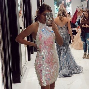 Meet your Posher, Ava